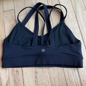 Lululemon sport bra size size 8 like new